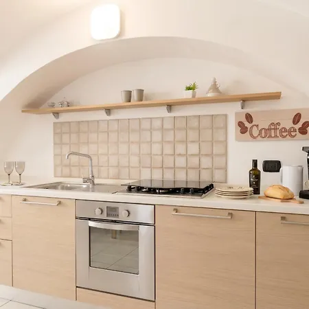 The Apartament Bari